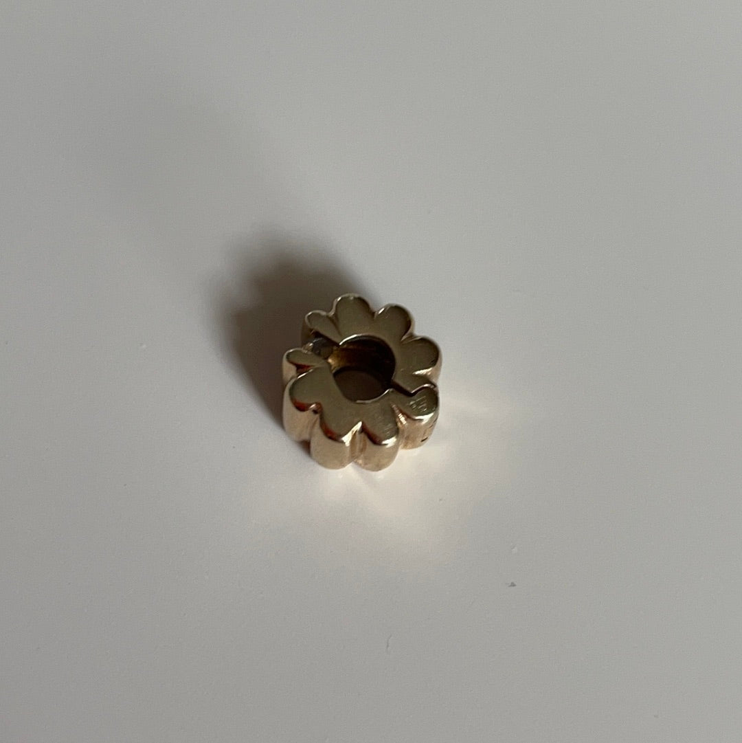 Genuine Pandora Solid 14ct Gold Ribbed Line Clip HTF