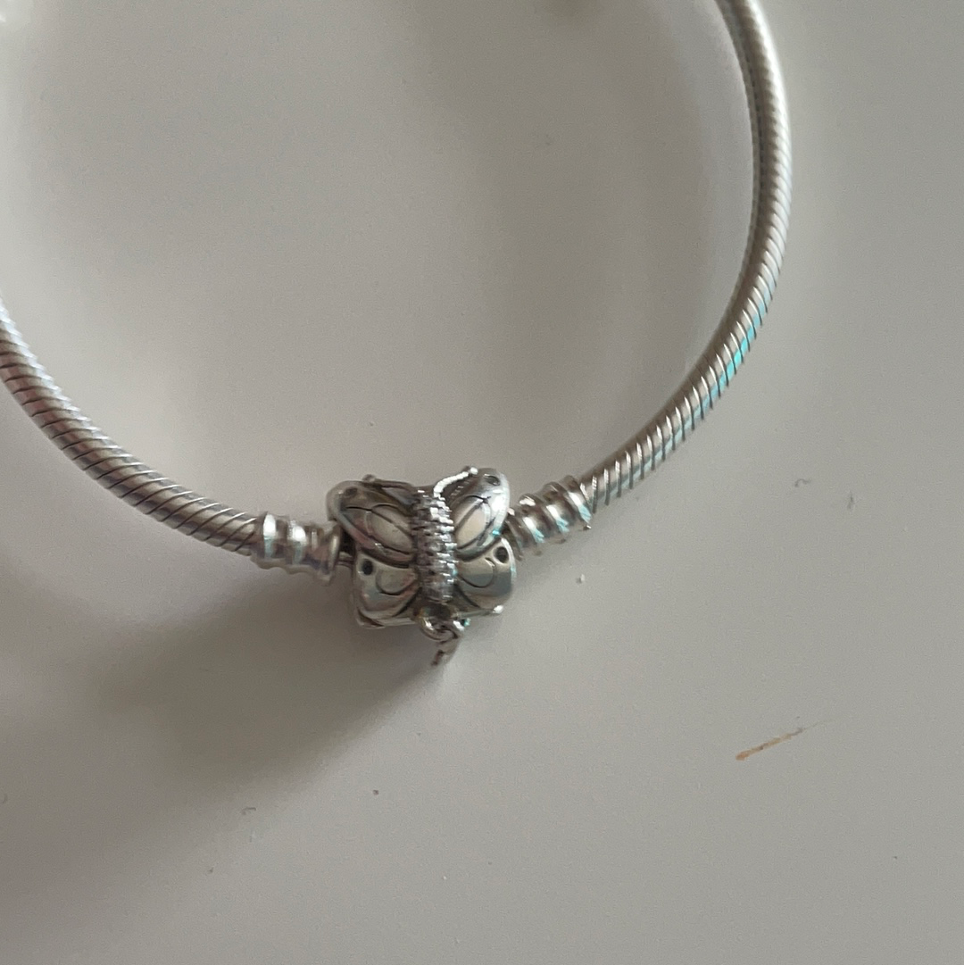 Genuine Pandora 18cm Butterfly Pave Clasp Bracelet.