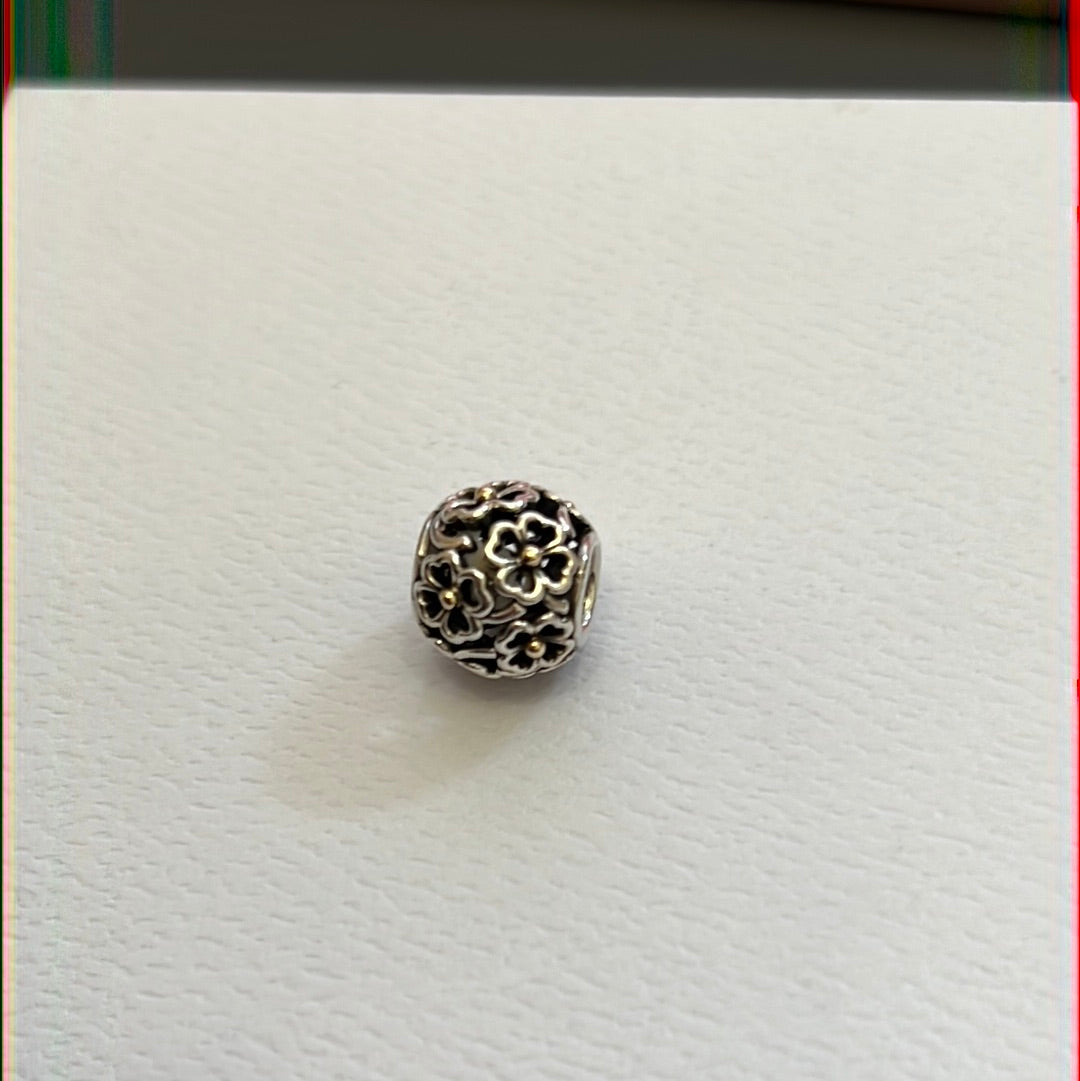 Genuine Pandora RARE HTF Two Tone Clover Openwork Floral Charm