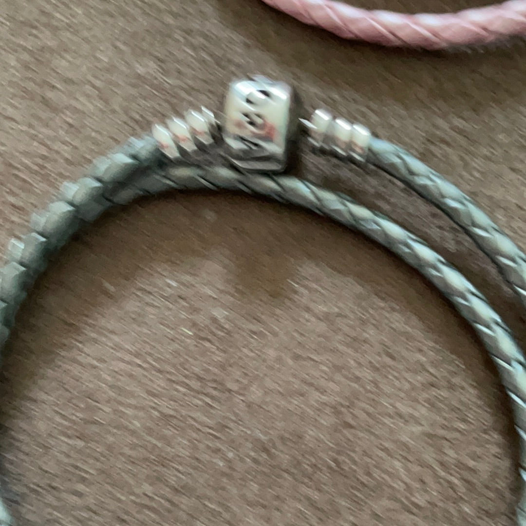 Genuine Pandora Silver Space Grey Double/ Triple Leather Medium