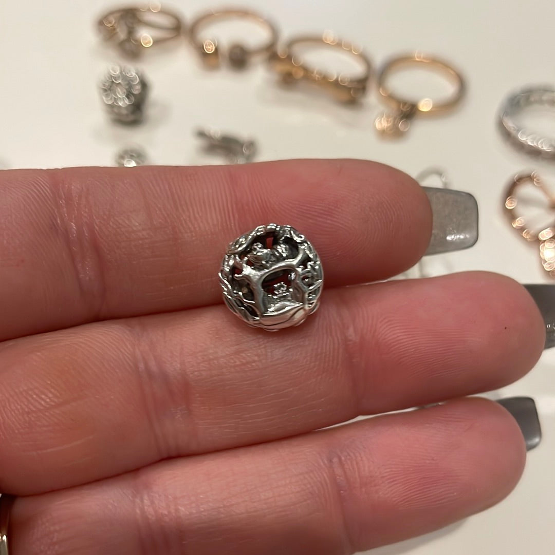 Genuine Pandora Disney Cheshire Cat Scene Alice in Wonderland Charm