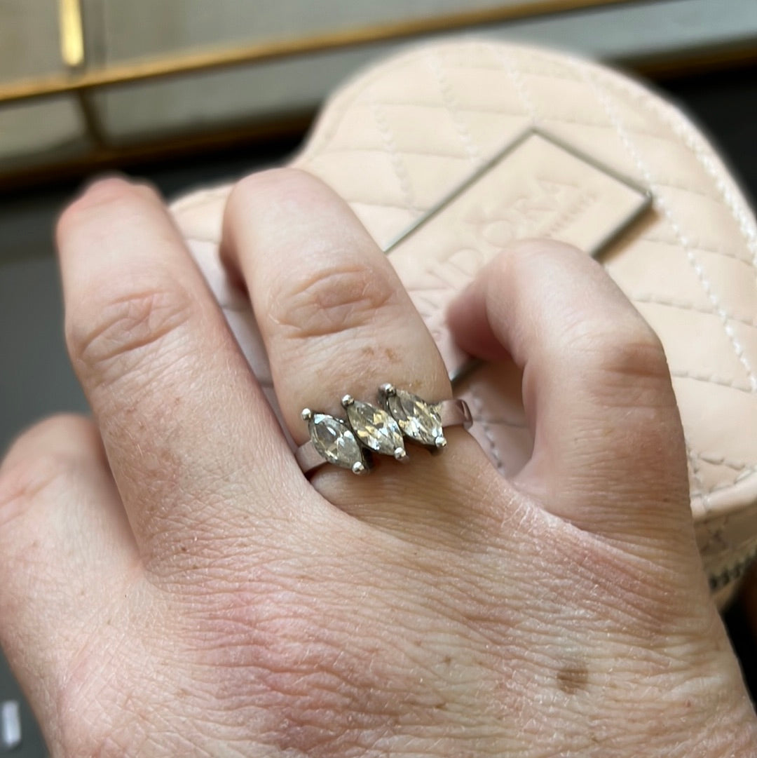 Sterling Silver 3 CZ Oval Ring Size 56