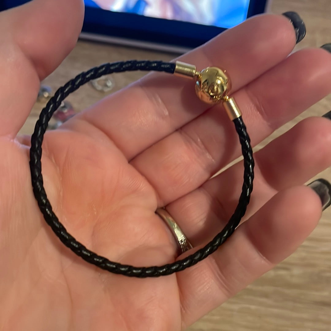 Genuine Pandora Single Black Leather Bracelet Shine Gold Clasp 19cm