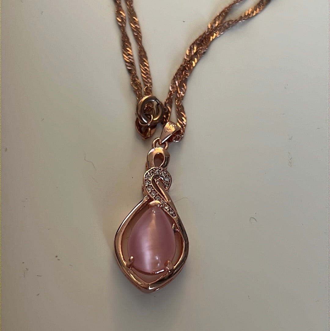 Brand New Unbranded Rose Gold Pave CZ Teardrop Pink Stone Necklace 45cm