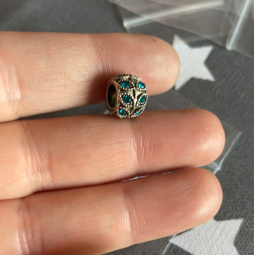 Unbranded Blue Green Leaves Charm Cute