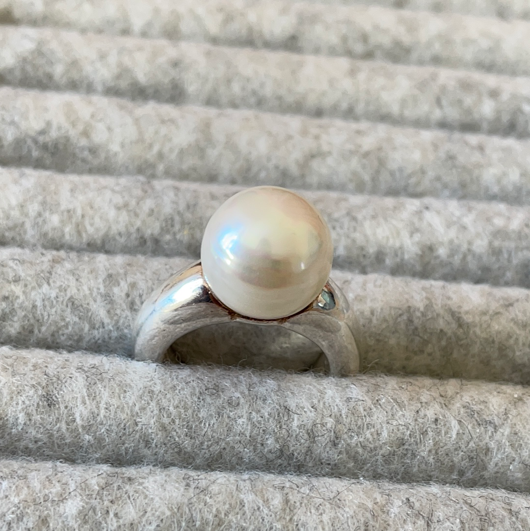 Thomas Sabo Sterling Silver Large White Pearl Ring Size 51/ 52 HTF