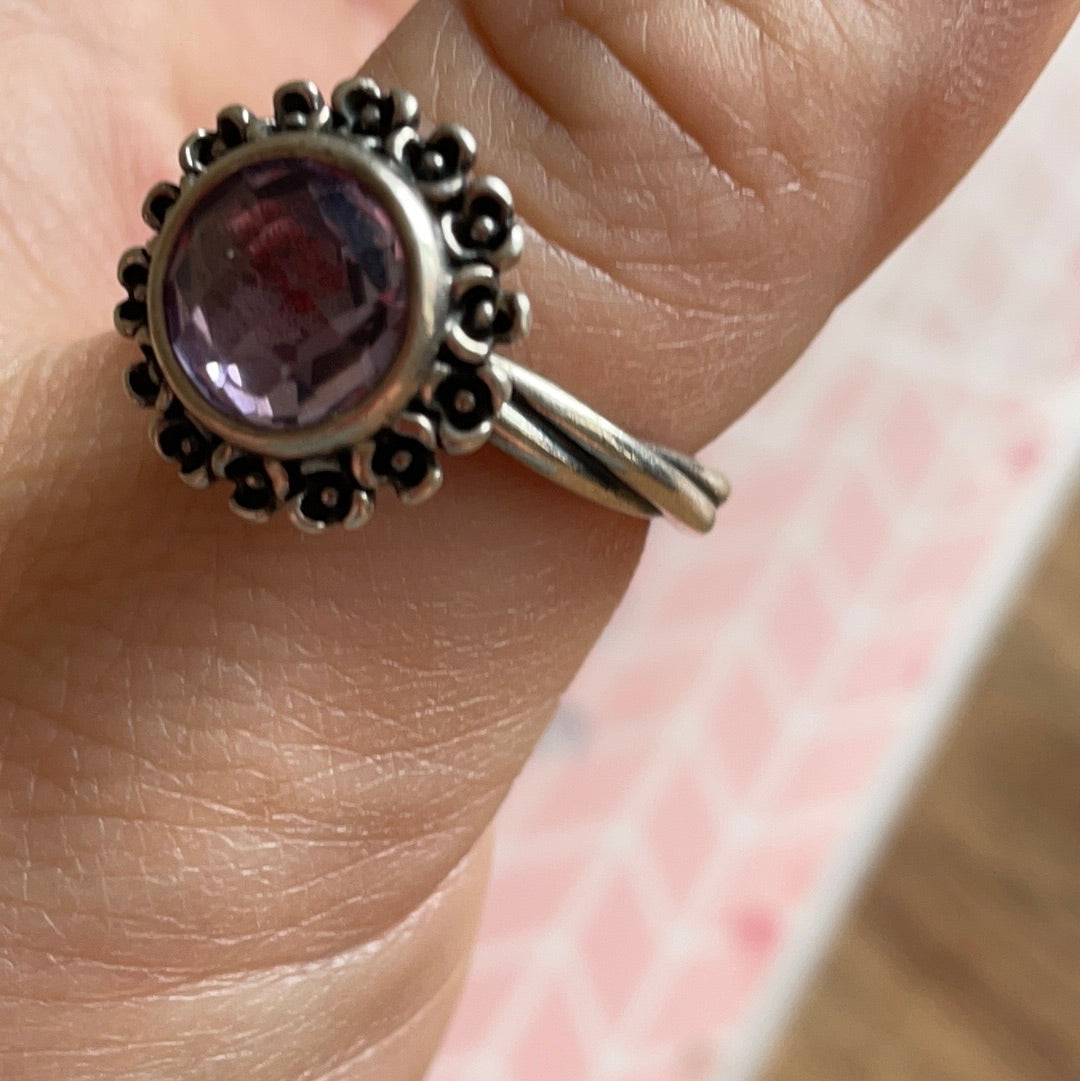 Genuine Pandora Purple Floral Elegance Stone Ring Size 62 HTF