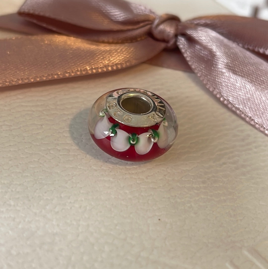 Genuine Chamilia murano - Red, green and white