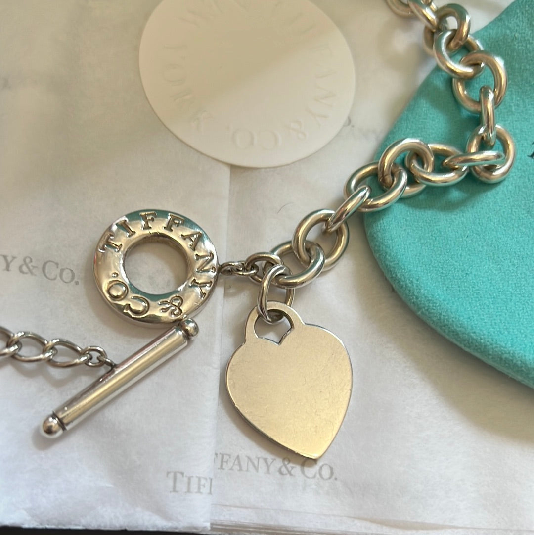 Genuine Tiffany & CO Sterling Silver Large Heart Chunky Toggle Chain Heart Pendant Choker Necklace 43cm