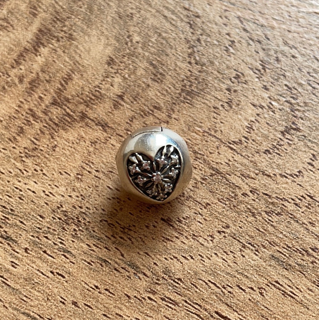 Genuine Pandora Snowflake You Melt My Heart Pave Clips