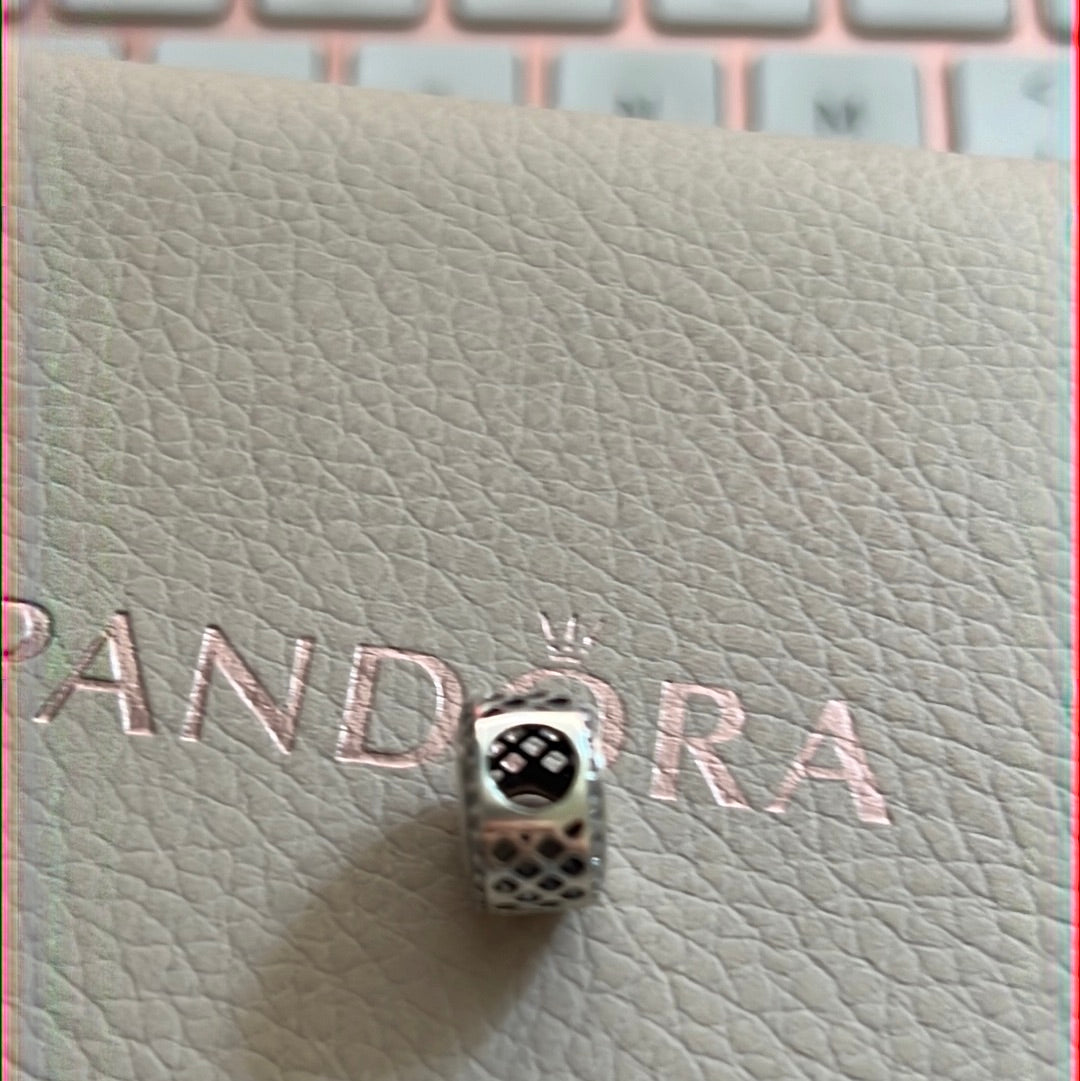 Genuine Pandora New York Charm Travel Enamel Pave Exclusive RARE Holiday