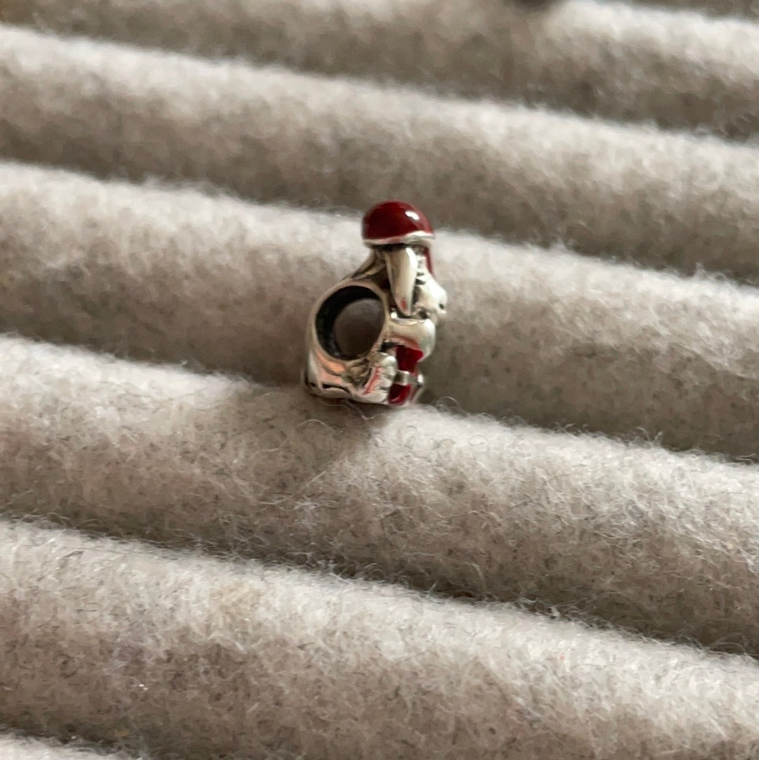 Genuine Pandora Winnie The Pooh Disney Eeyore Christmas Edition WIth Hat and Enamel Present