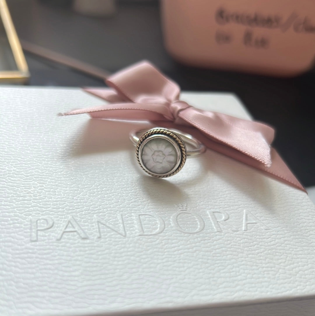 Genuine Pandora Retired Two Tone Gold Rope Mother of Pearl Ring 54