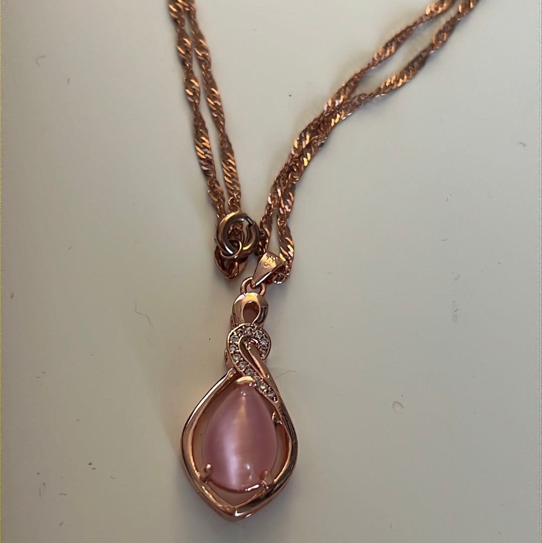 Brand New Unbranded Rose Gold Pave CZ Teardrop Pink Stone Necklace 45cm