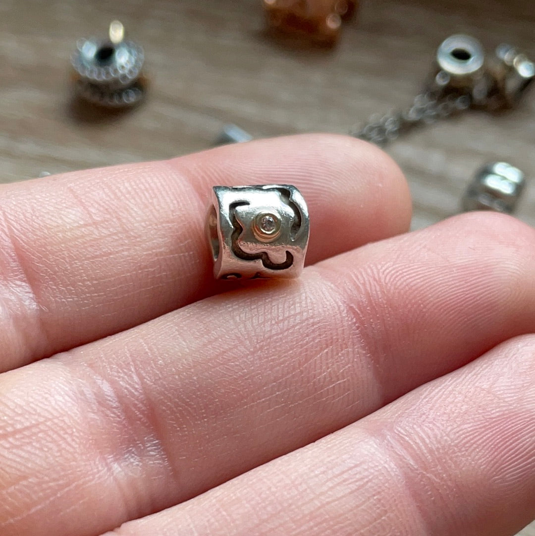 Genuine Pandora RARE HTF Two Tone Oxidised Flower Diamond Charm