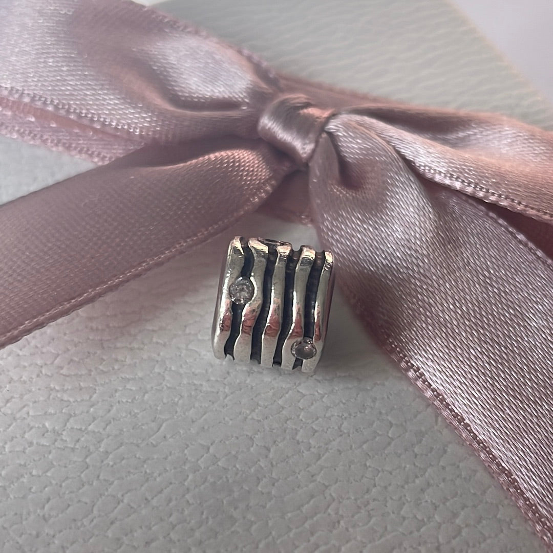 Genuine Pandora Wavy Line Oxidised Cz Clear Stone Barrel Charm
