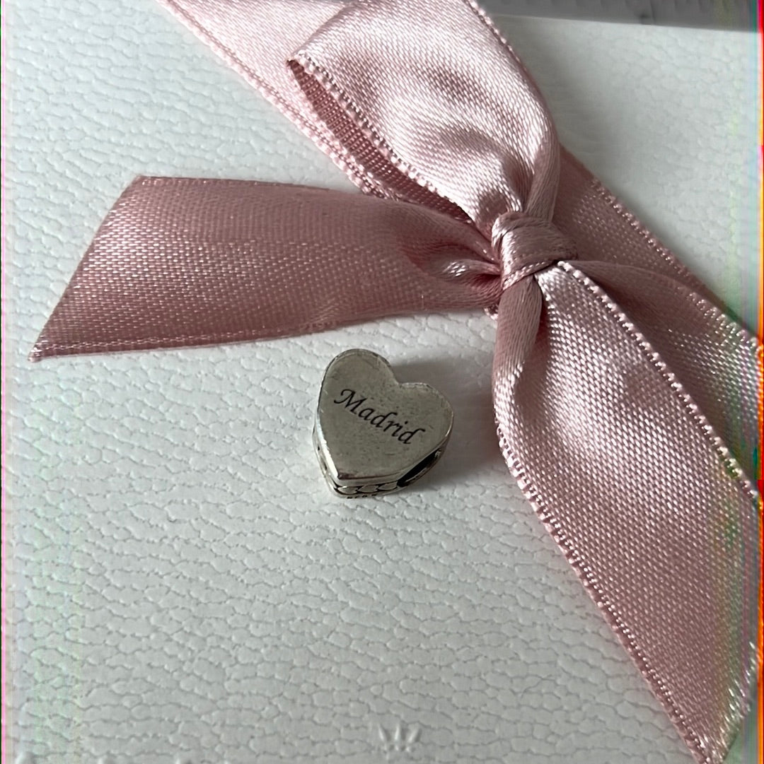 Genuine Pandora Madrid Travel Heart Charm