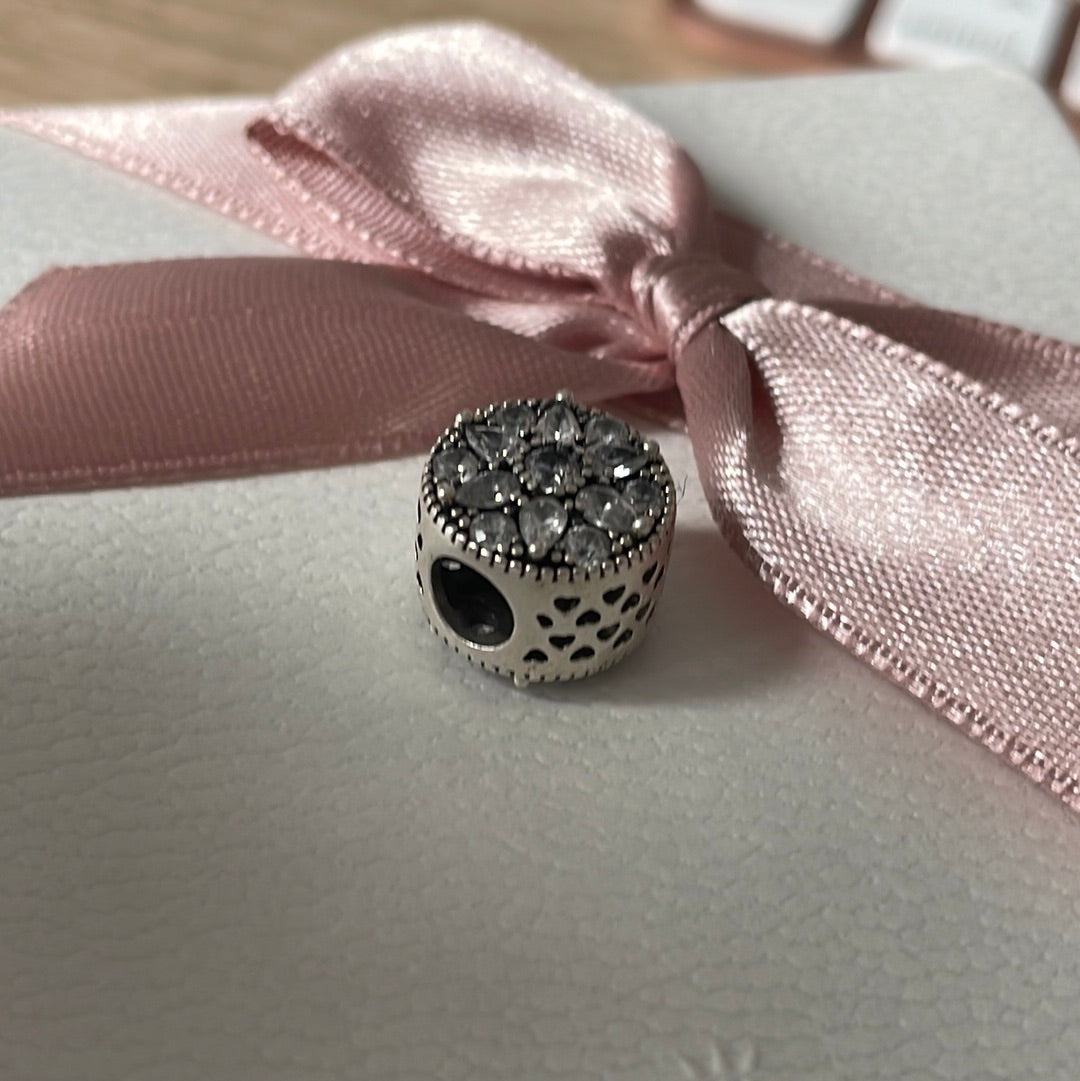 Genuine Pandora Pave Clear Flower Radiant Hearts Ball