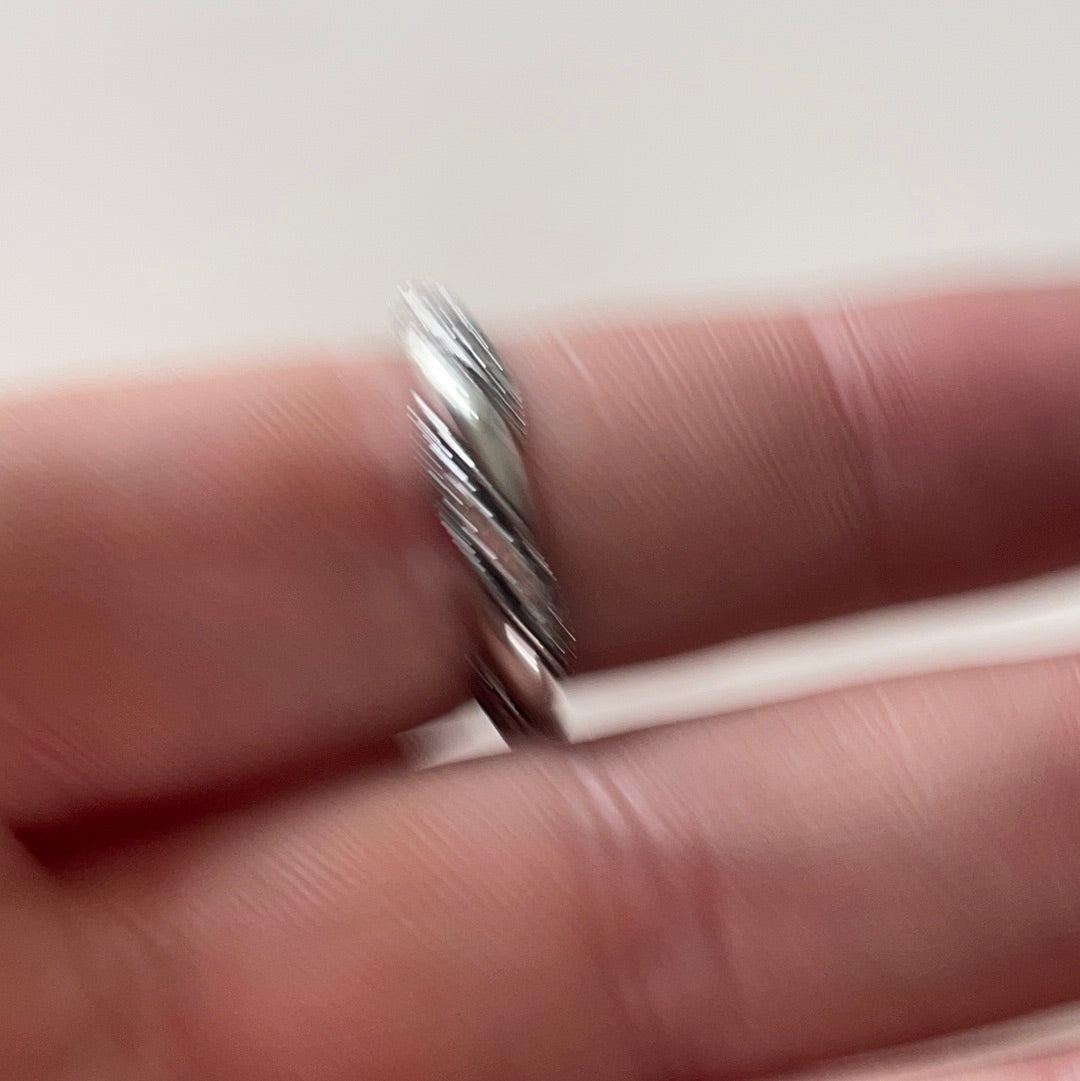 Genuine Pandora Swirl Pave Retired Band Ring 56