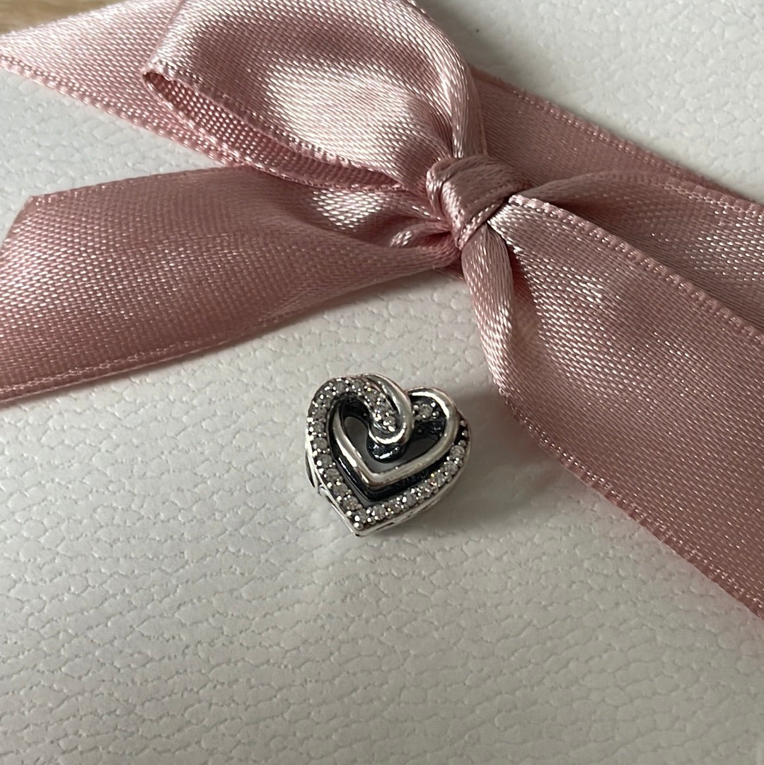 Genuine Pandora Sparkling Entwined Heats Pave Charm