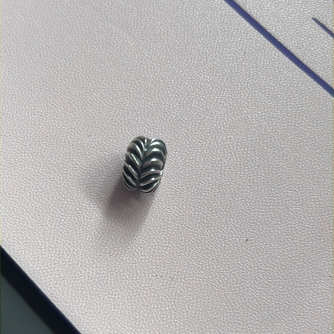 Genuine Pandora Wishbone Line Retired Silver Charm RETIRED