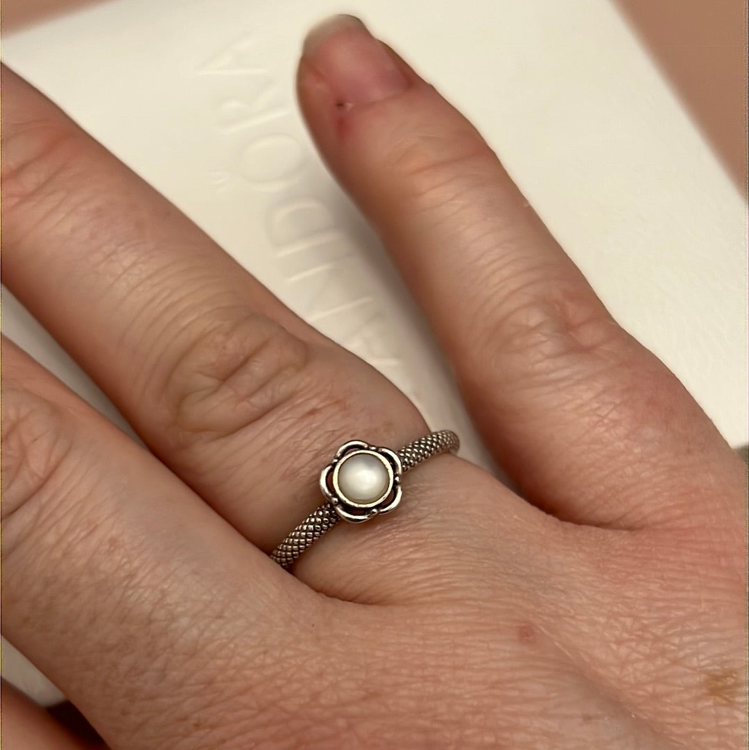 Sterling Silver Textured Ring With Moonstone Flower Ring 56