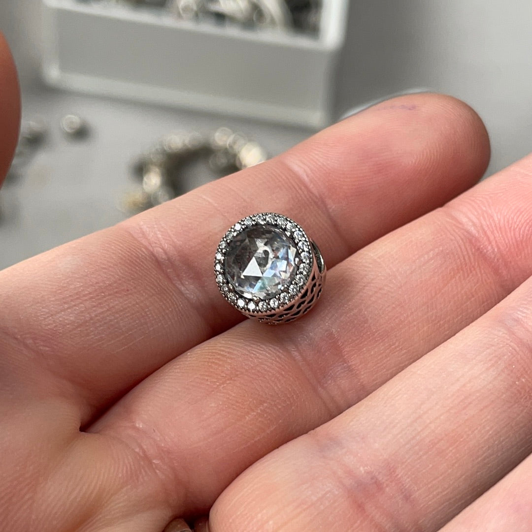 Genuine Pandora Clear Pave Radiant Hearts Pave Large Stone Charm