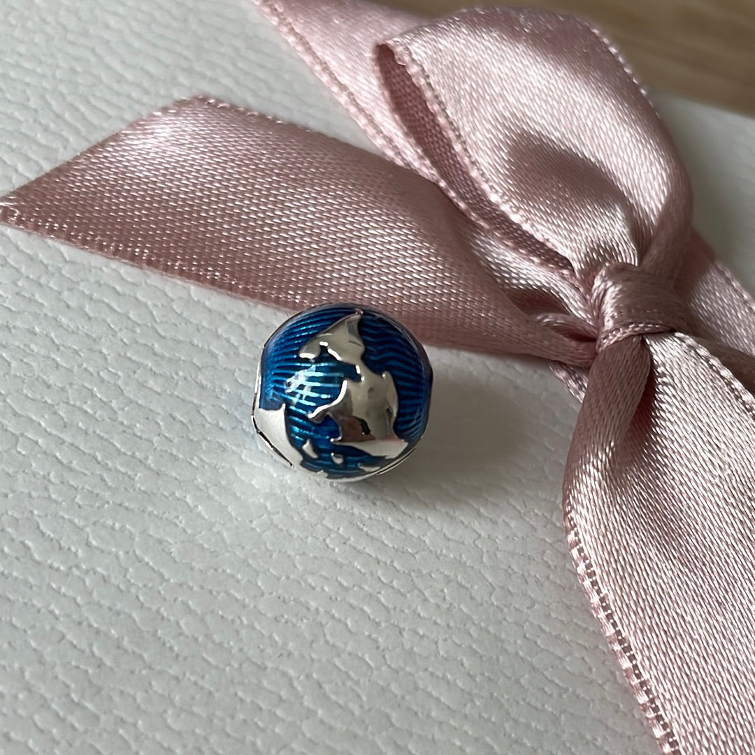 Genuine Pandora New Style Enamel World / Earth Retired Clip
