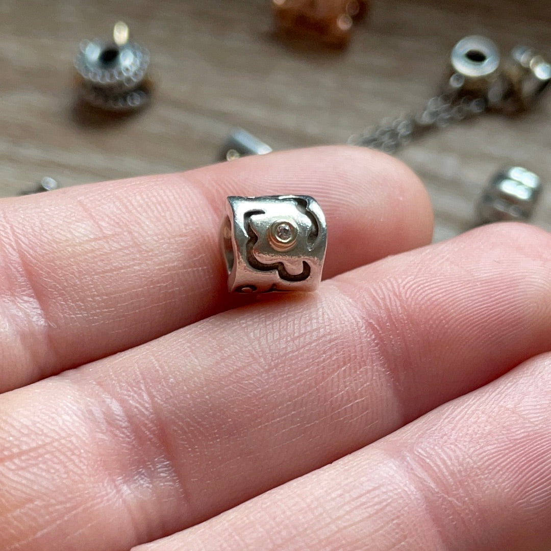 Genuine Pandora RARE HTF Two Tone Oxidised Flower Diamond Charm
