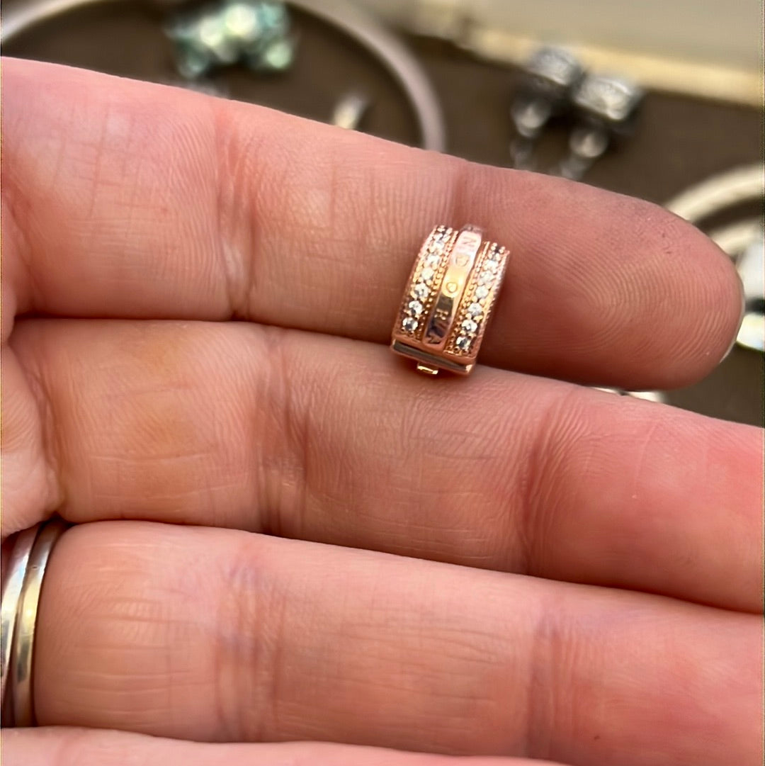Genuine Rose Gold Pandora Sparkling Lines and Logo Clips