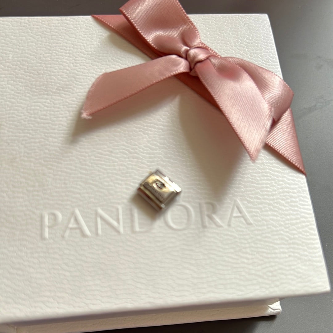 Genuine Nominations Silver Link Graduation Black Enamel Charm