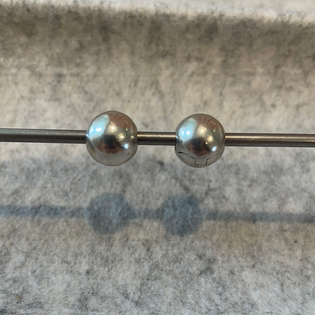 Genuine Pandora Plain Silver Ball Pandora Clips