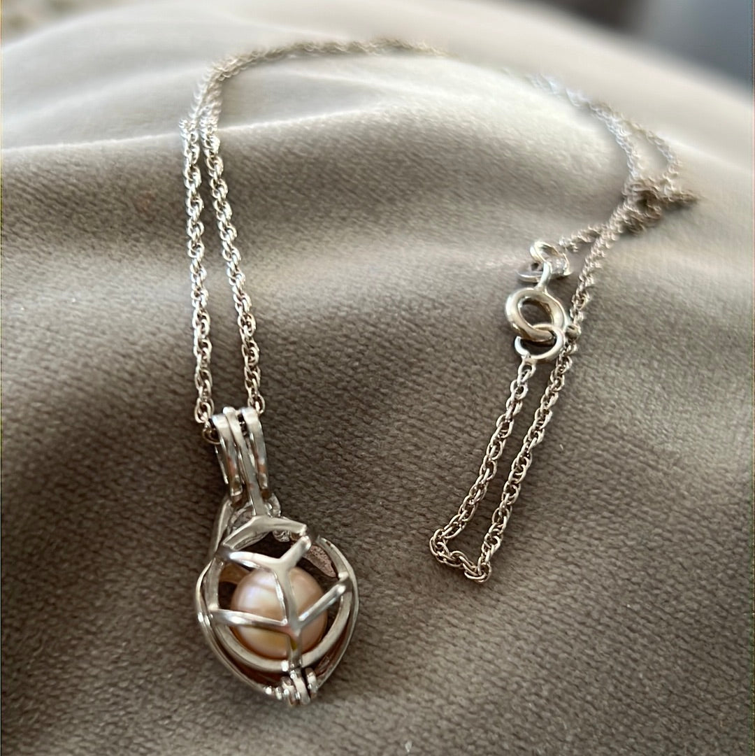 Sterling Silver Luminous Freshwater Pearl Cage Mother’s Love Necklace 50cm