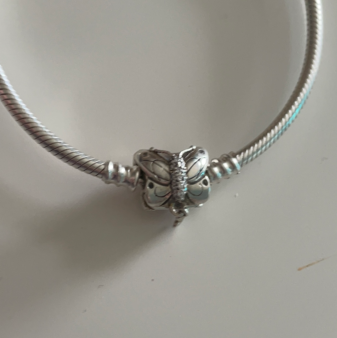 Genuine Pandora 18cm Butterfly Pave Clasp Bracelet.