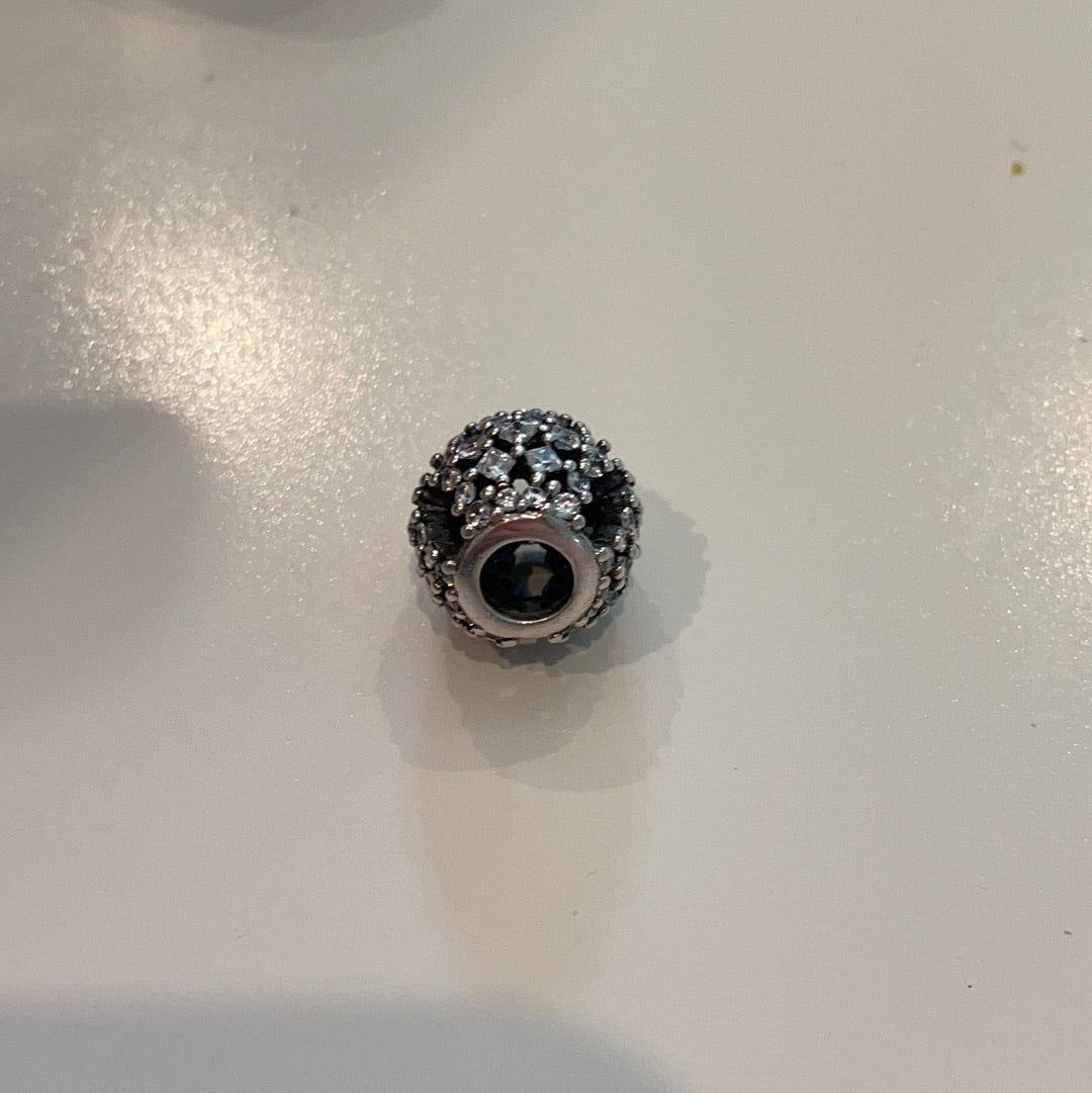 Genuine Pandora Sparkle Pave Open Work Snowflake Ball Charm