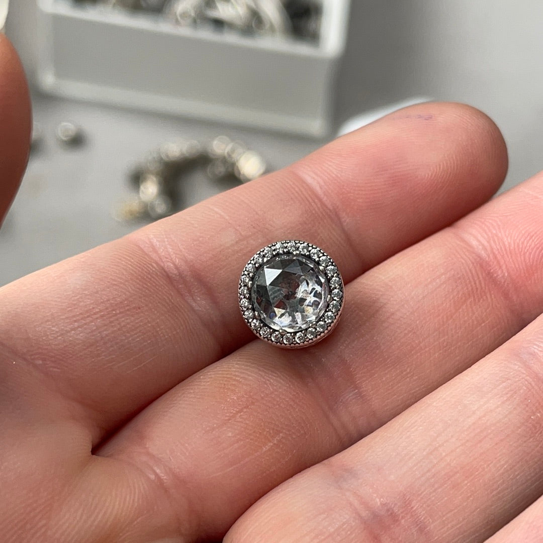 Genuine Pandora Clear Pave Radiant Hearts Pave Large Stone Charm