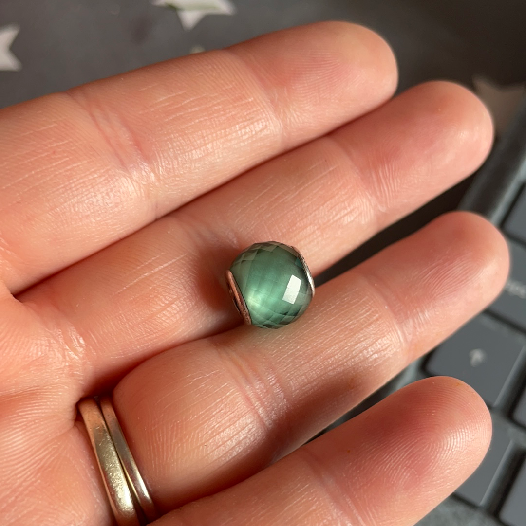 Genuine Pandora Petite Facet Murano In Mint Green