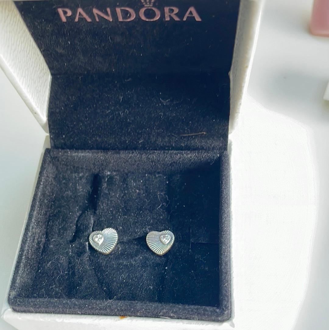 Genuine Pandora Fan of Love Pave Heart Earrings