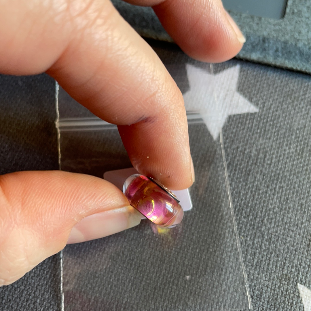 Genuine Chamilia Pink With Yellow Shine Sparkle Foil Murano Glass Charm With Bubbles