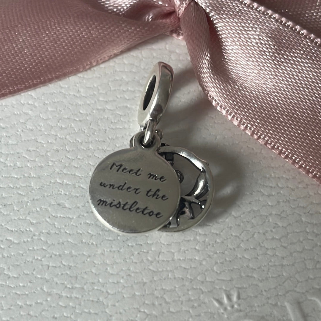 Genuine Pandora Enamel Dangle Mistletoe “meet me under the mistletoe” Christmas Charm