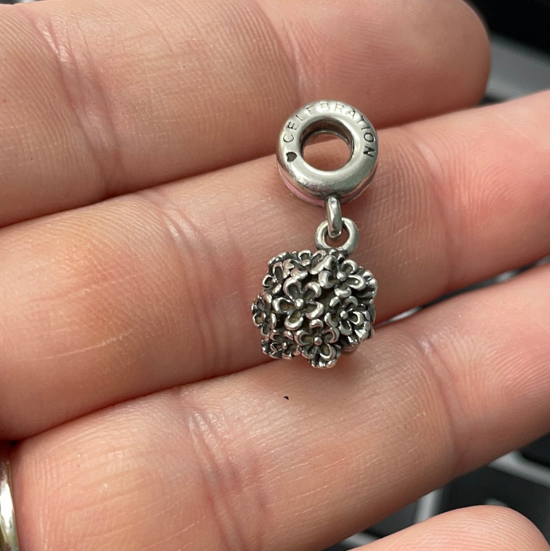 Genuine Pandora RARE Celebration Bunch of Flowers With Pink Enamel Bow and Holder Bouquet Charm
