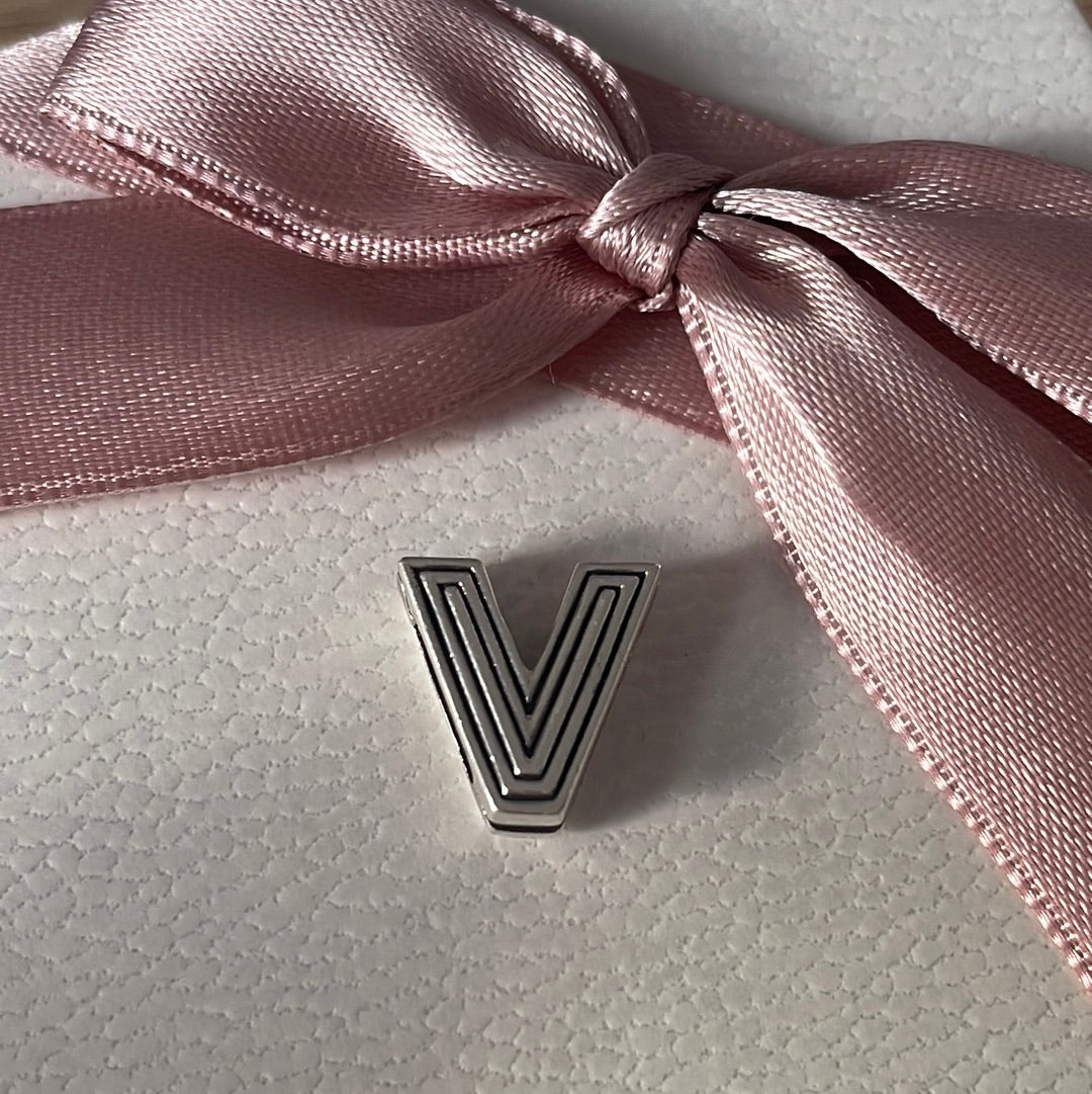 Genuine Pandora Reflexions V Letter Clip