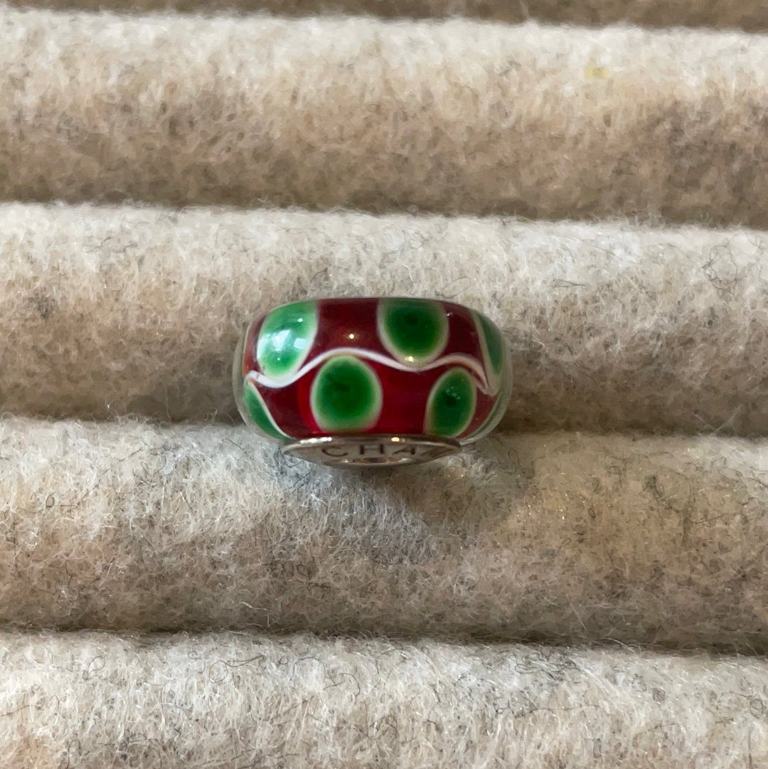 Genuine Chamilia murano - Red, green and white