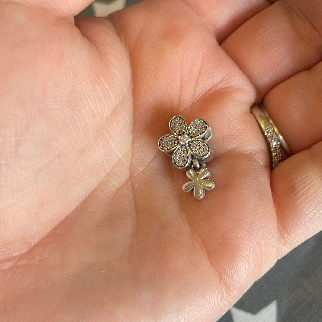 Genuine Pandora Bloom Pave Daisy Meadow Blossom Flower Charm With Enamel White Dangle