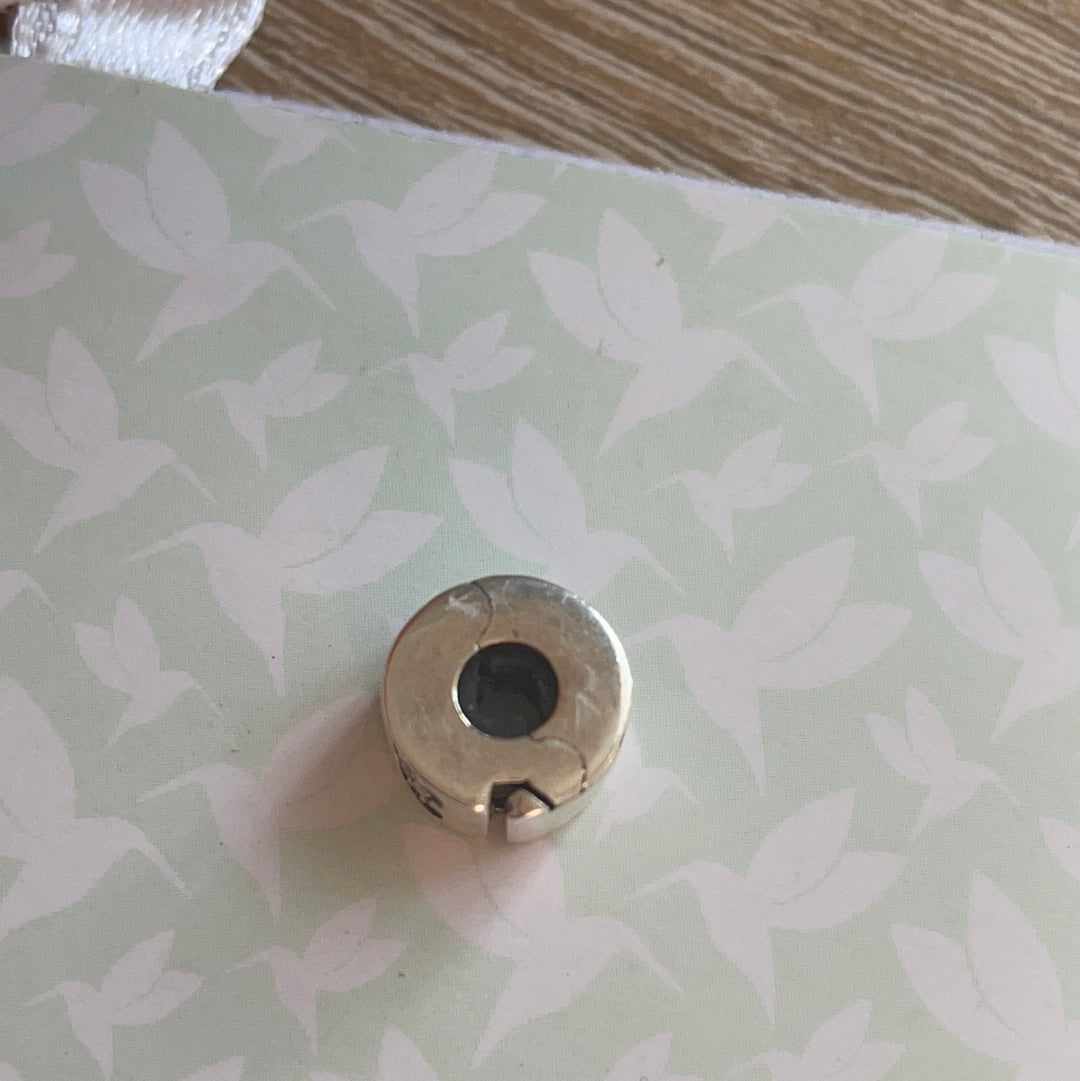 Genuine Chamilia Pave Heart Silicone Clip Charm